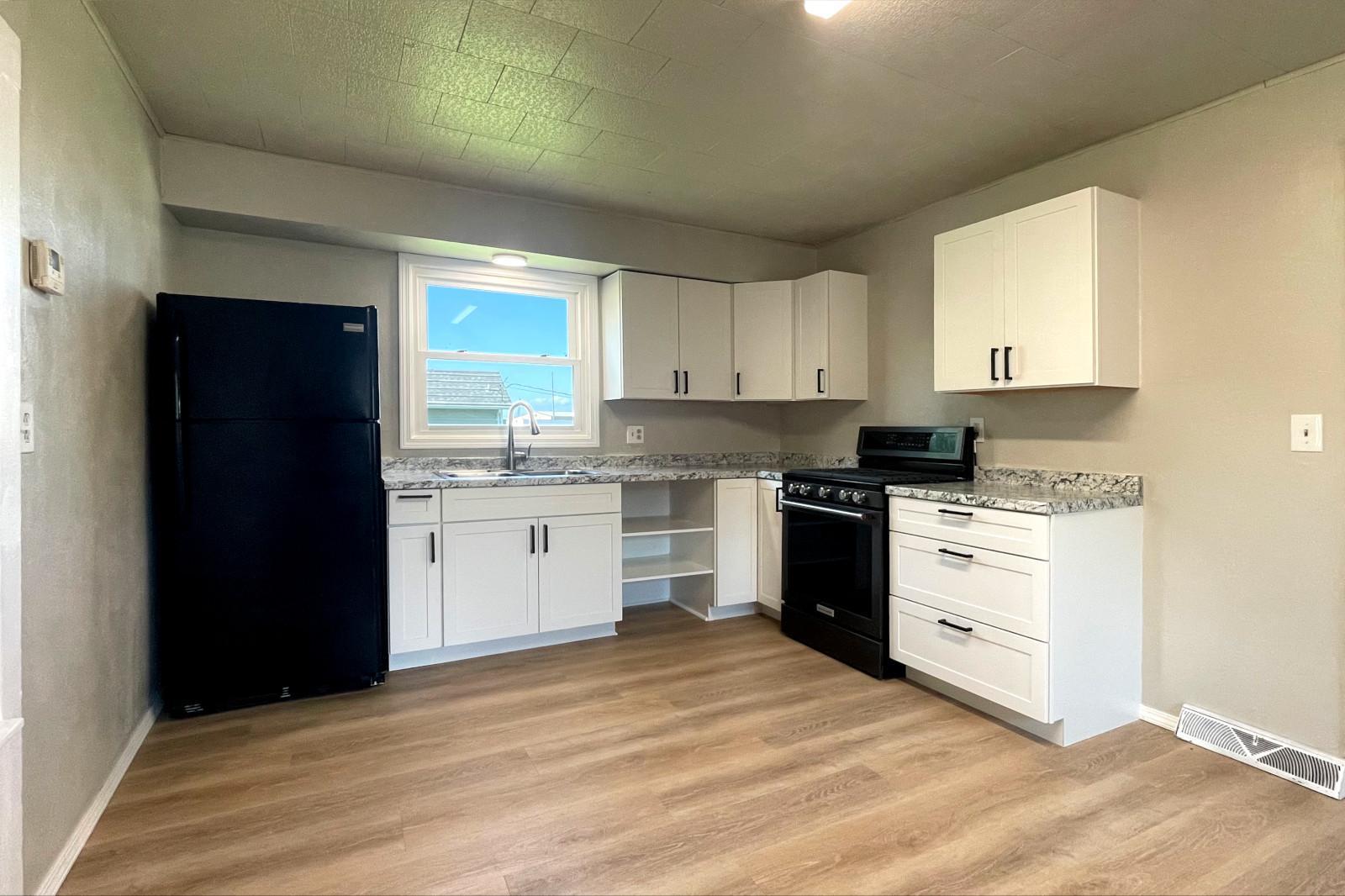 245 3rd Avenue SE