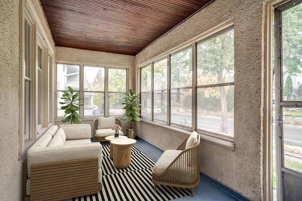 Photo of 1910 Franklin Avenue SE, Minneapolis, MN 55414 (MLS # 6824413)