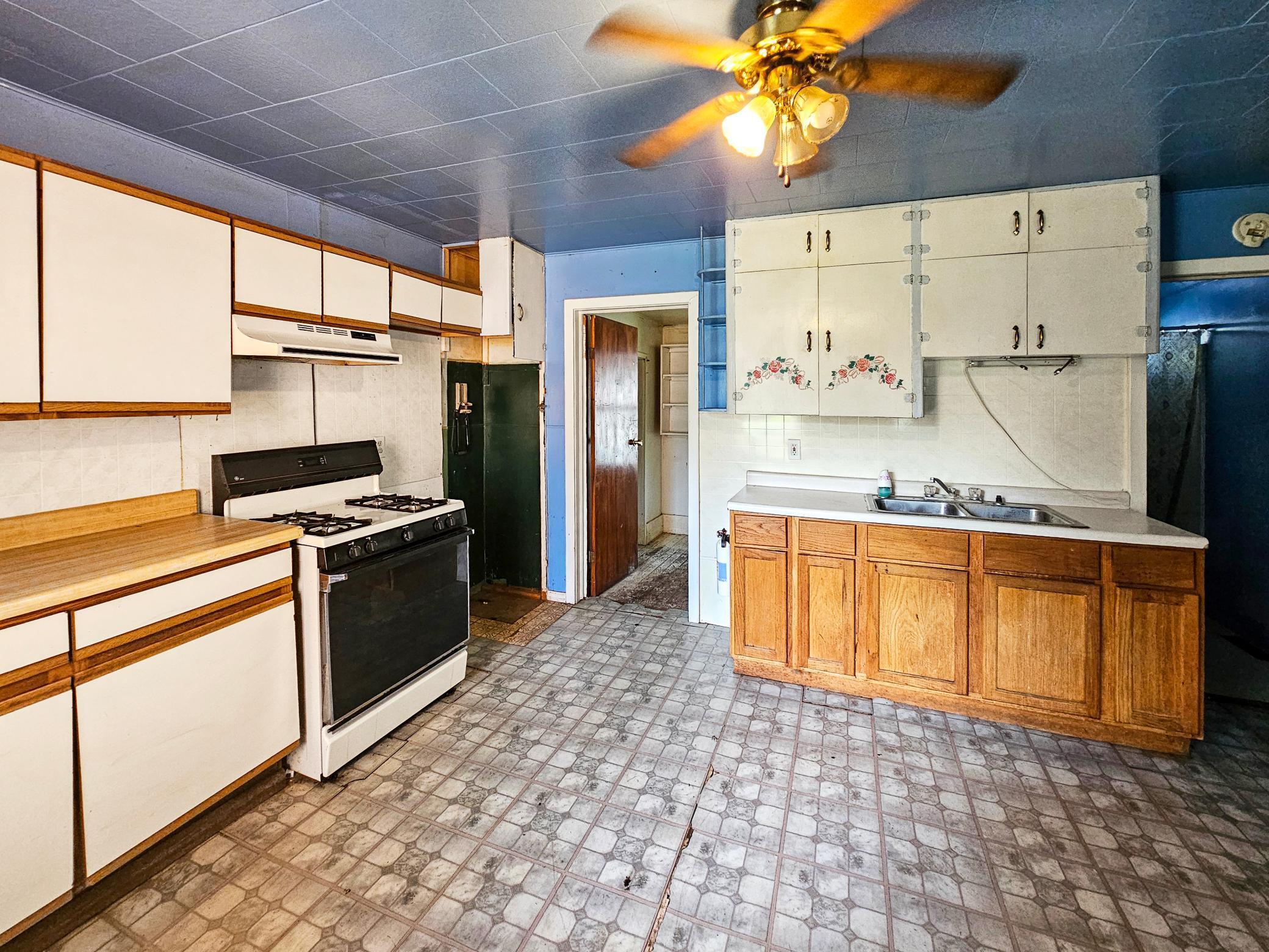 725 Norway Lake Road