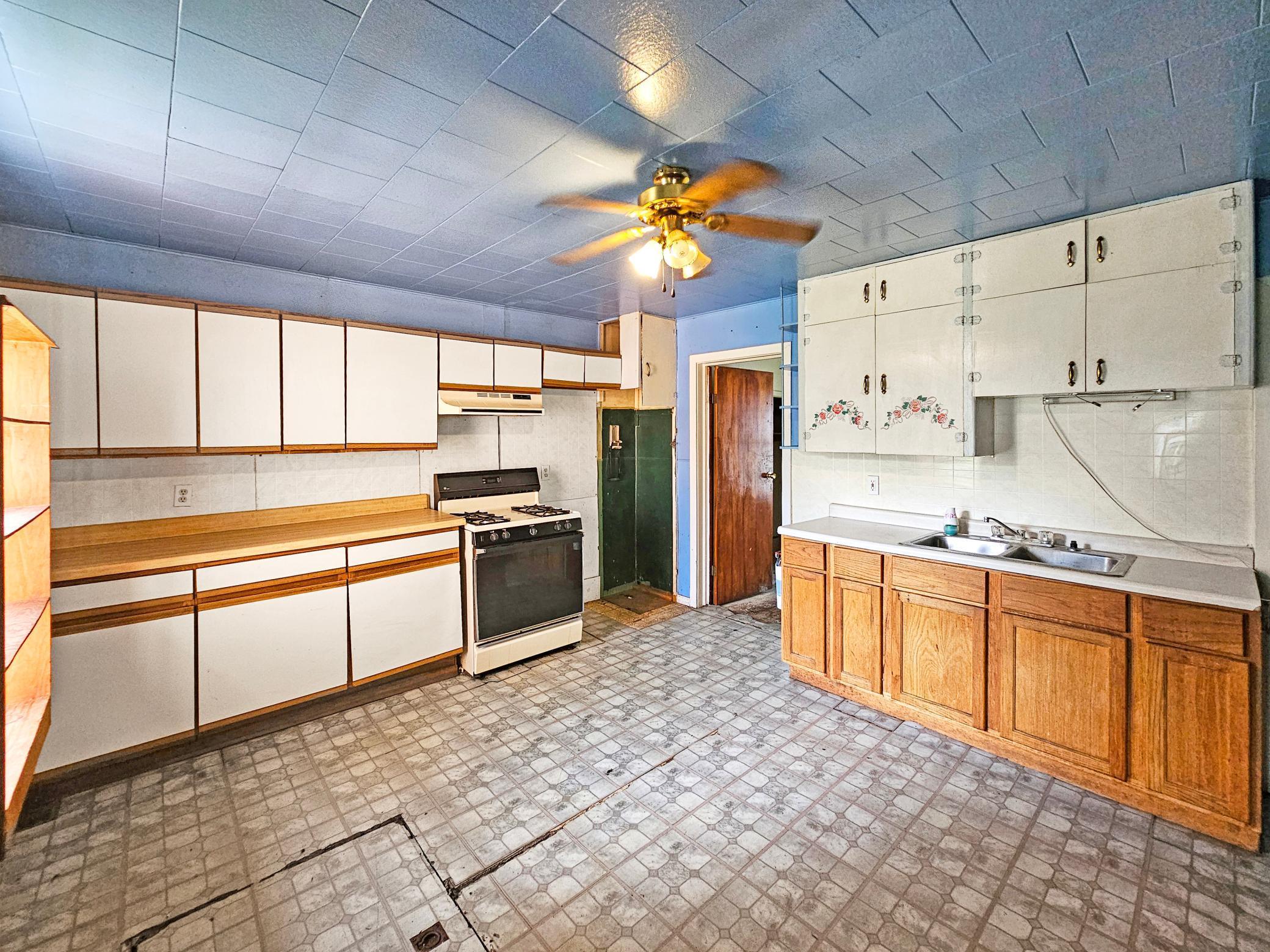 725 Norway Lake Road