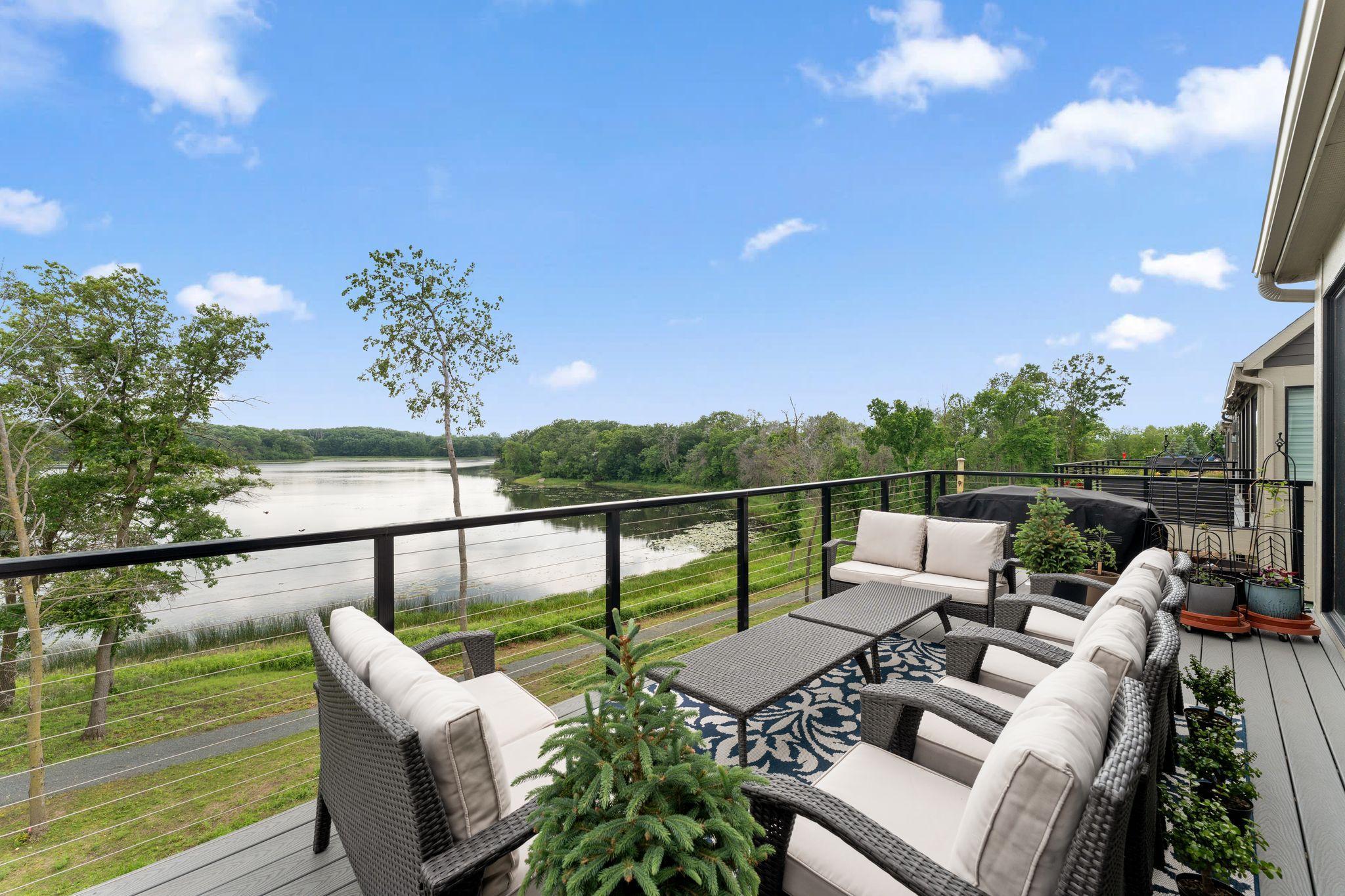 4855 Linden Cove Lane