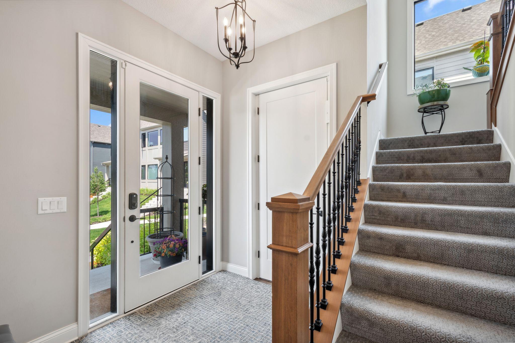 4855 Linden Cove Lane