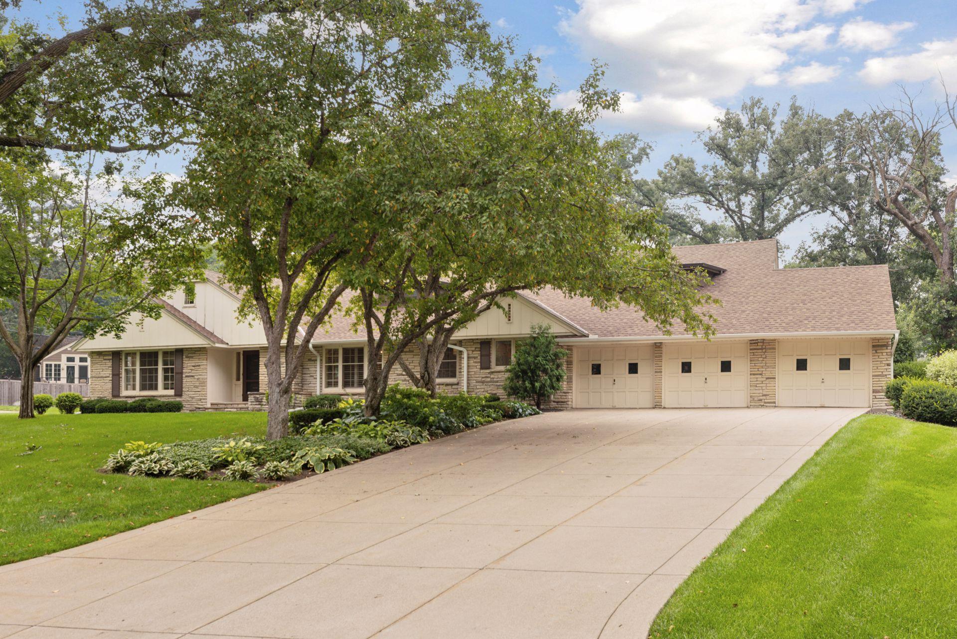 25 Woodland Road