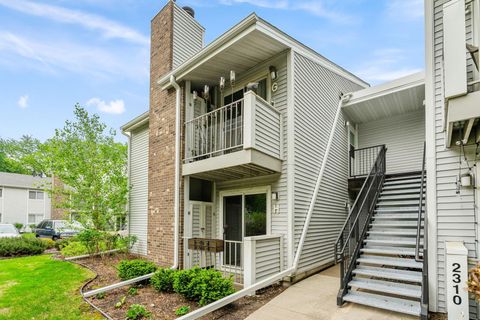 2310 Benson Avenue H Saint Paul MN 55116