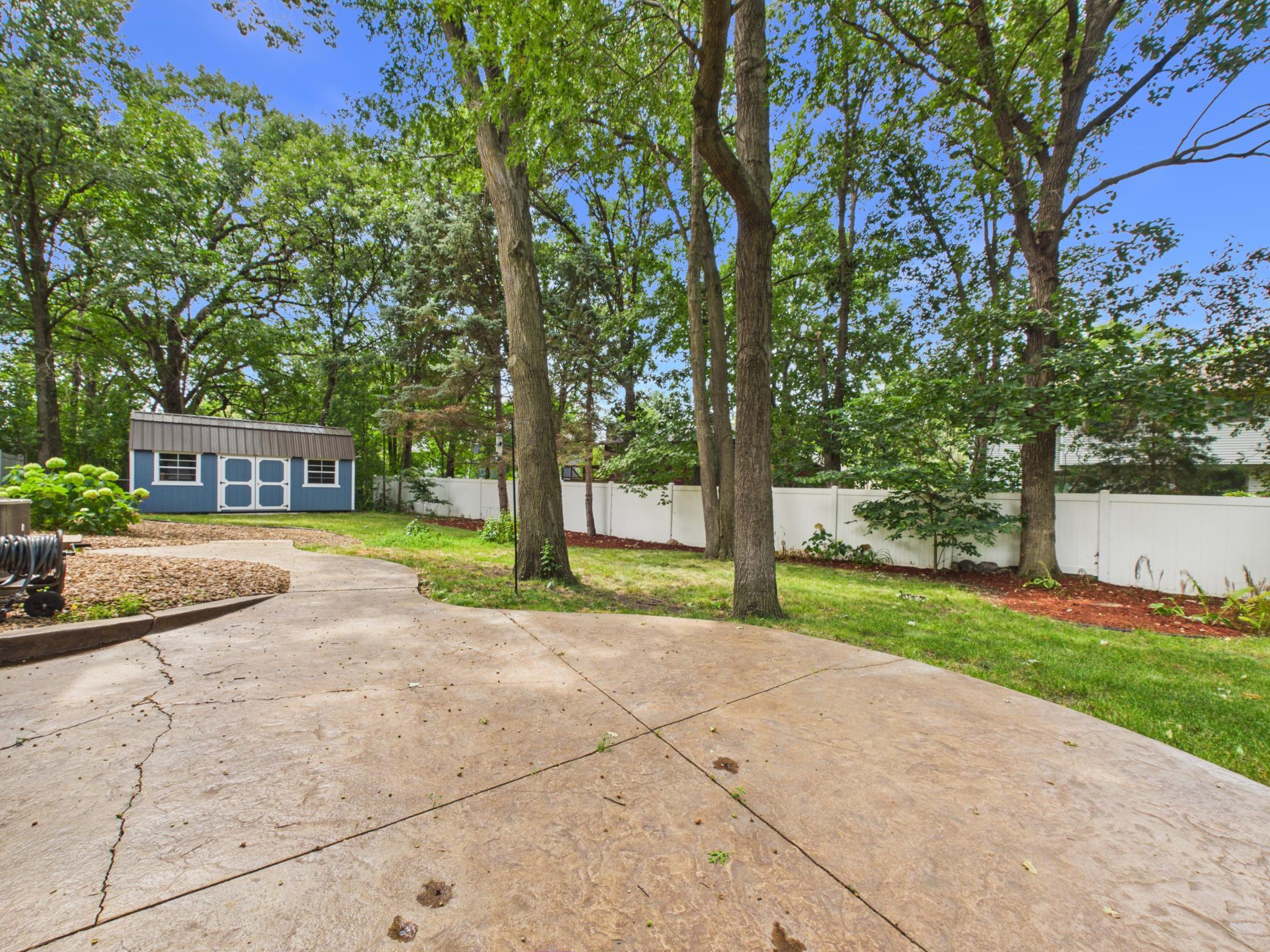 2527 Colony Circle