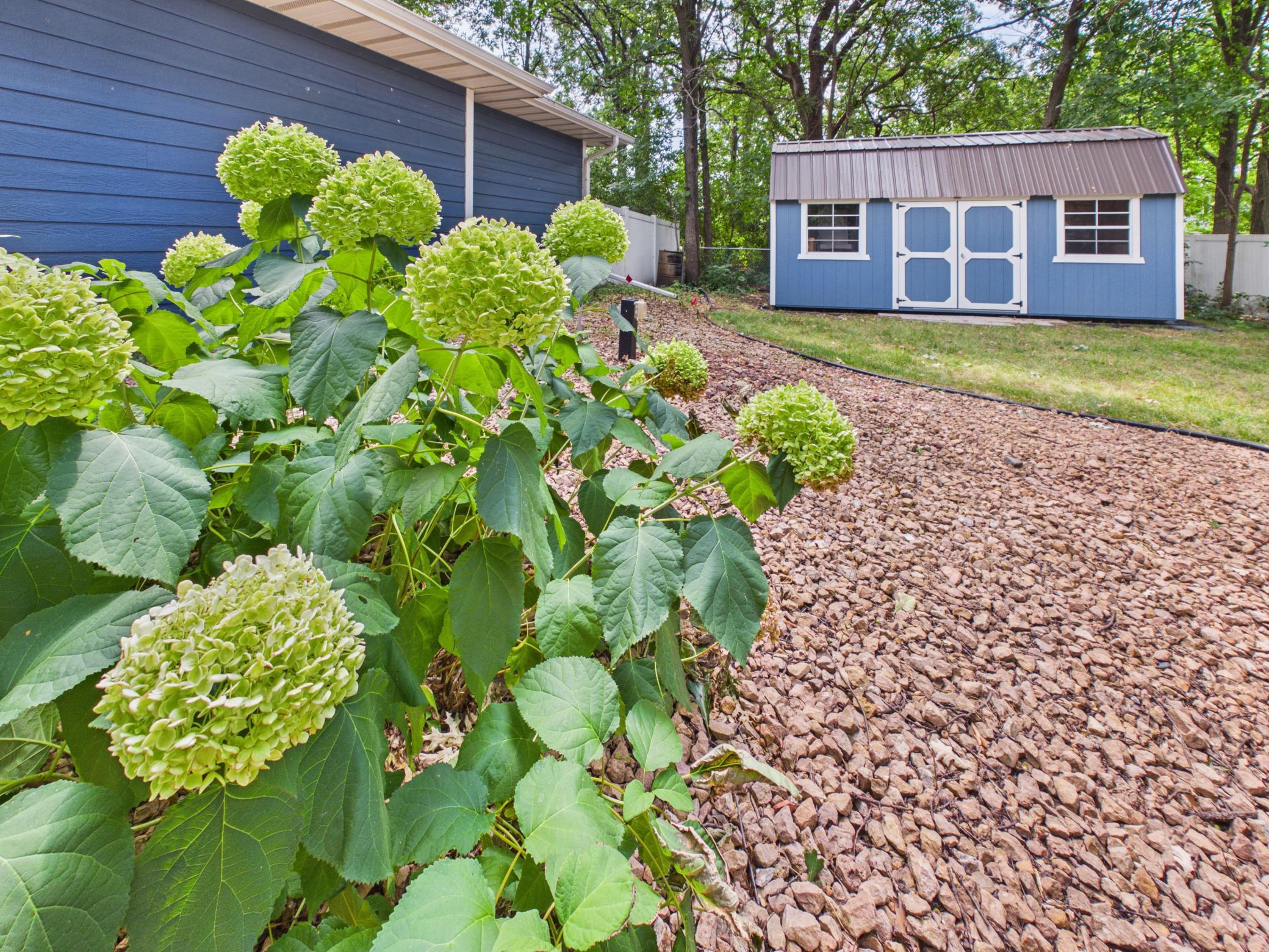 2527 Colony Circle