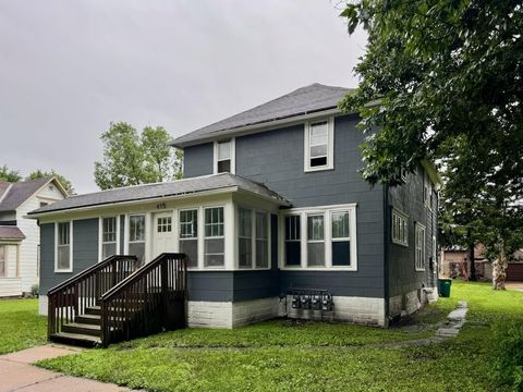 Photo of 415 W College Street, Albert Lea, MN 56007 (MLS # 6742759)