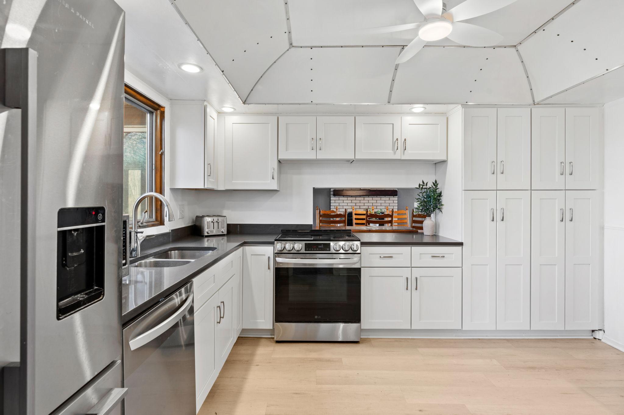 3321 Churchill Street