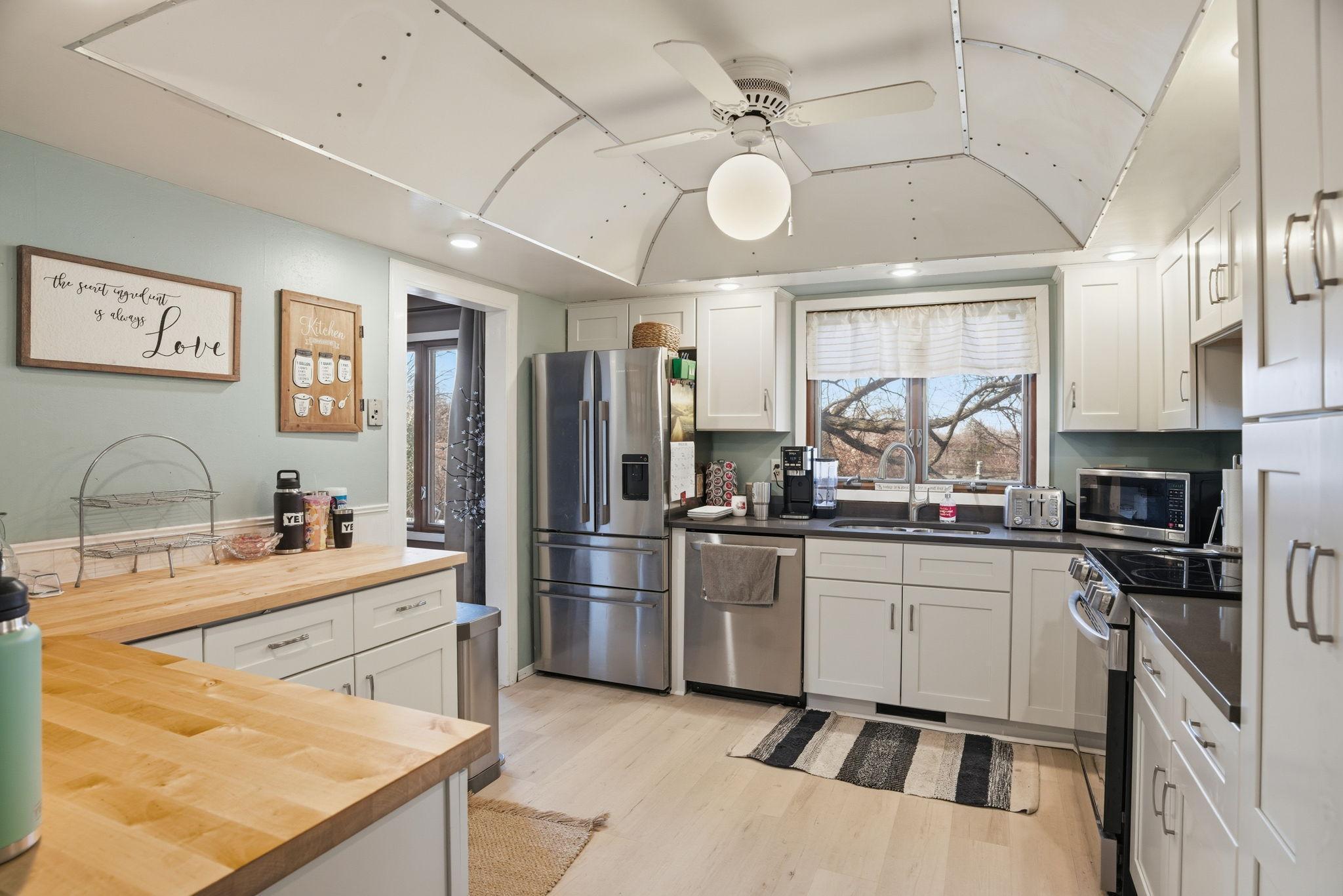 3321 Churchill Street