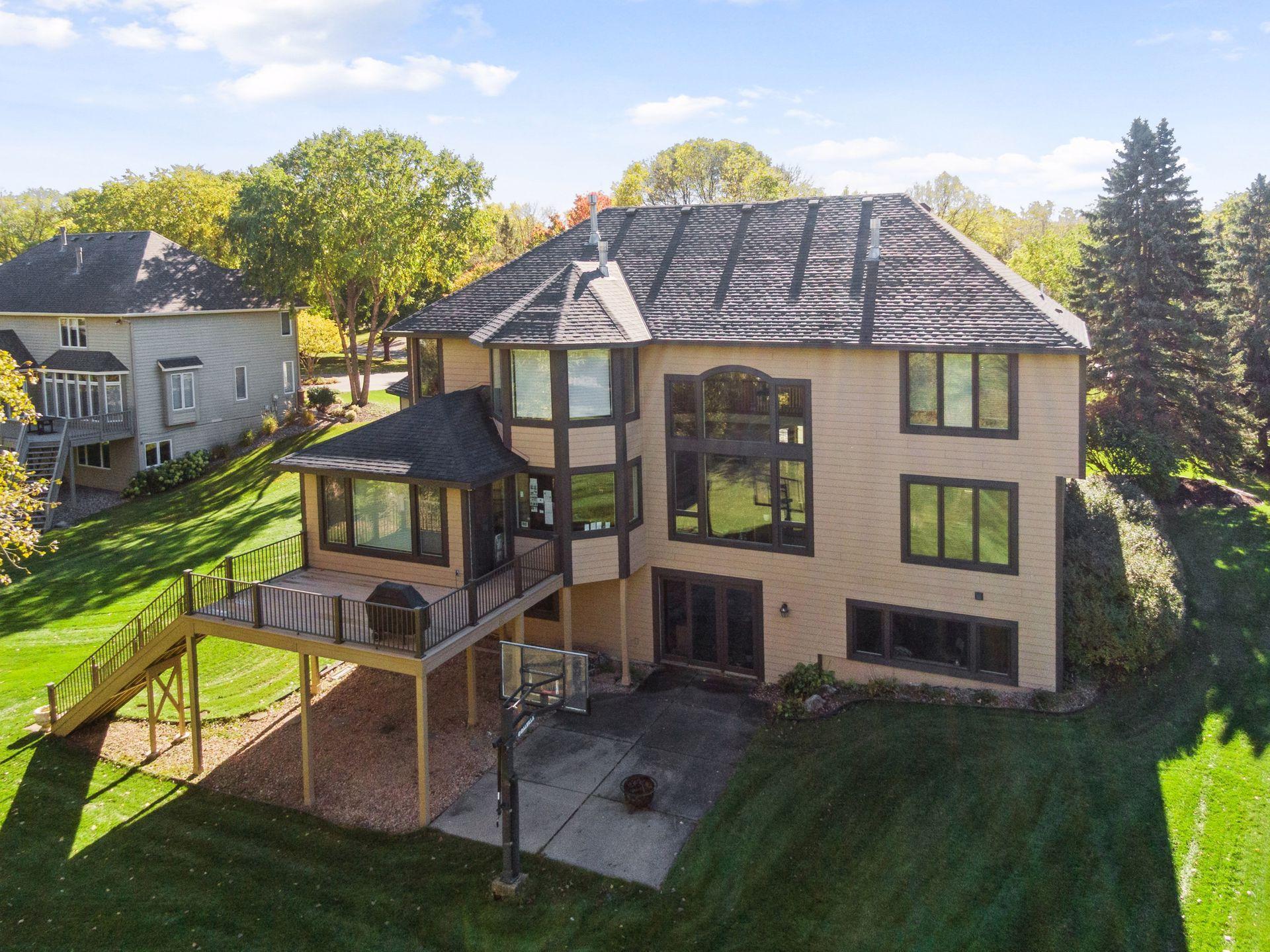 27740 Brynmawr Place