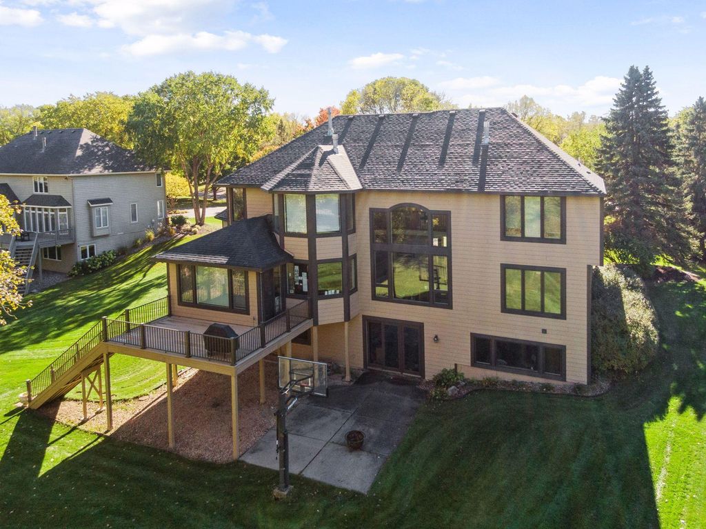 Photo of 27740 Brynmawr Place, Shorewood, MN 55331 (MLS # 6824320)