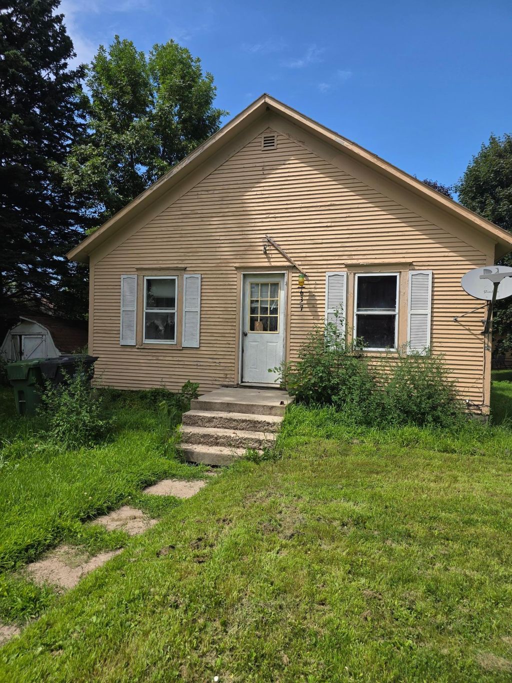 Photo of 1637 Miller Street, Worthington, MN 56187 (MLS # 6753398)
