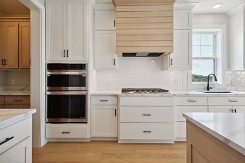 5890 Freeland Alcove N Hugo MN 55038