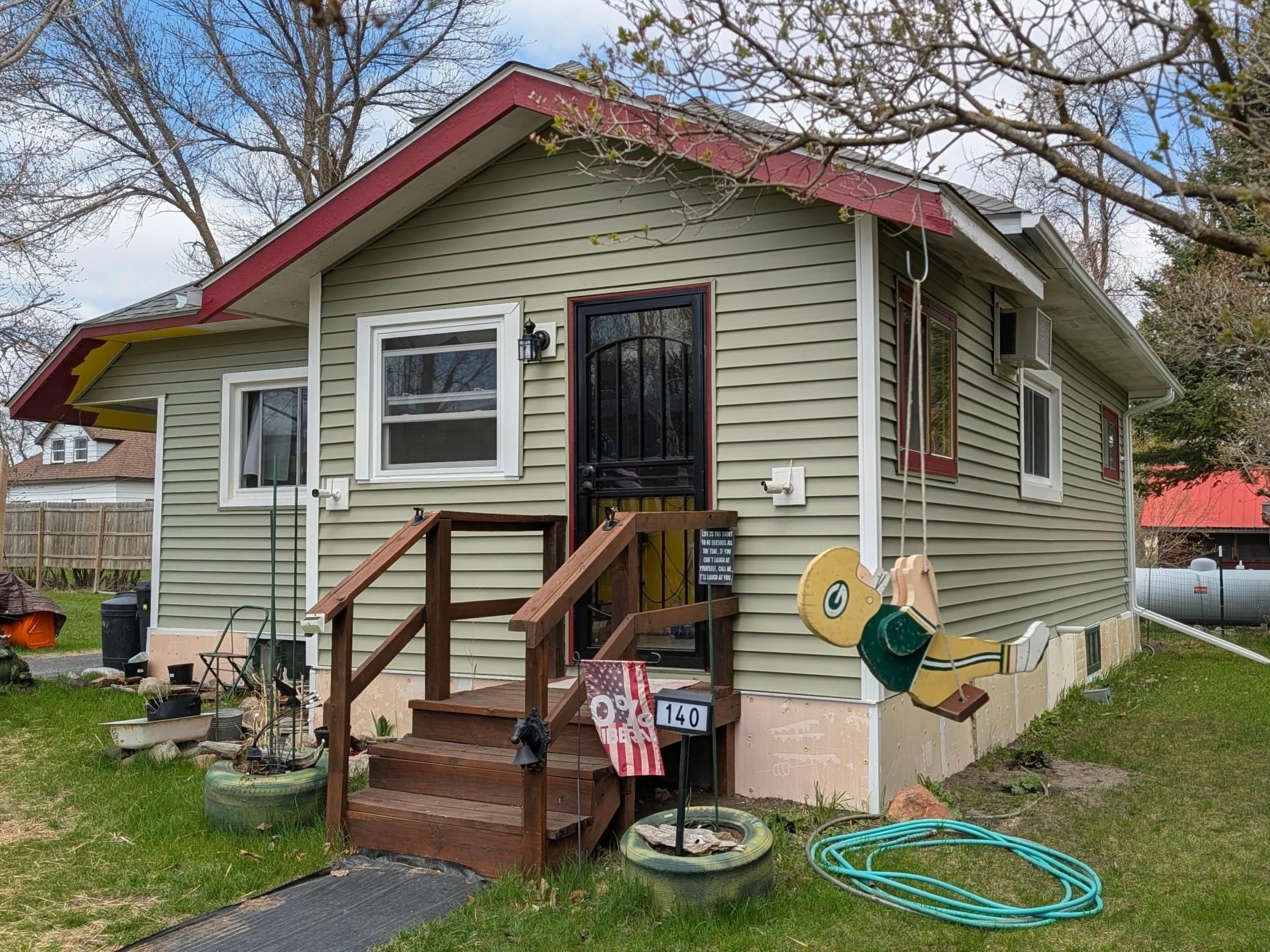 140 4th Street NE