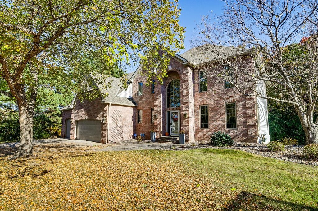 Photo of 5754 Pond Drive, Shoreview, MN 55126 (MLS # 7062146)