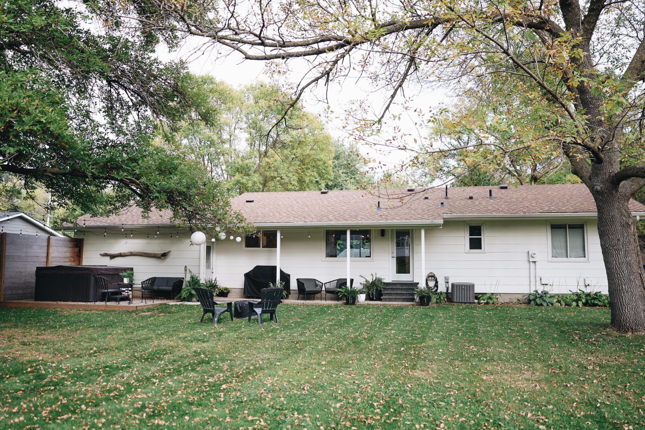 720 Lantha Avenue SE