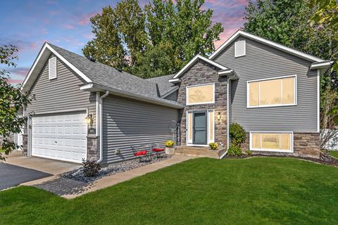 3881 Oak Lane NE Circle Pines MN 55014