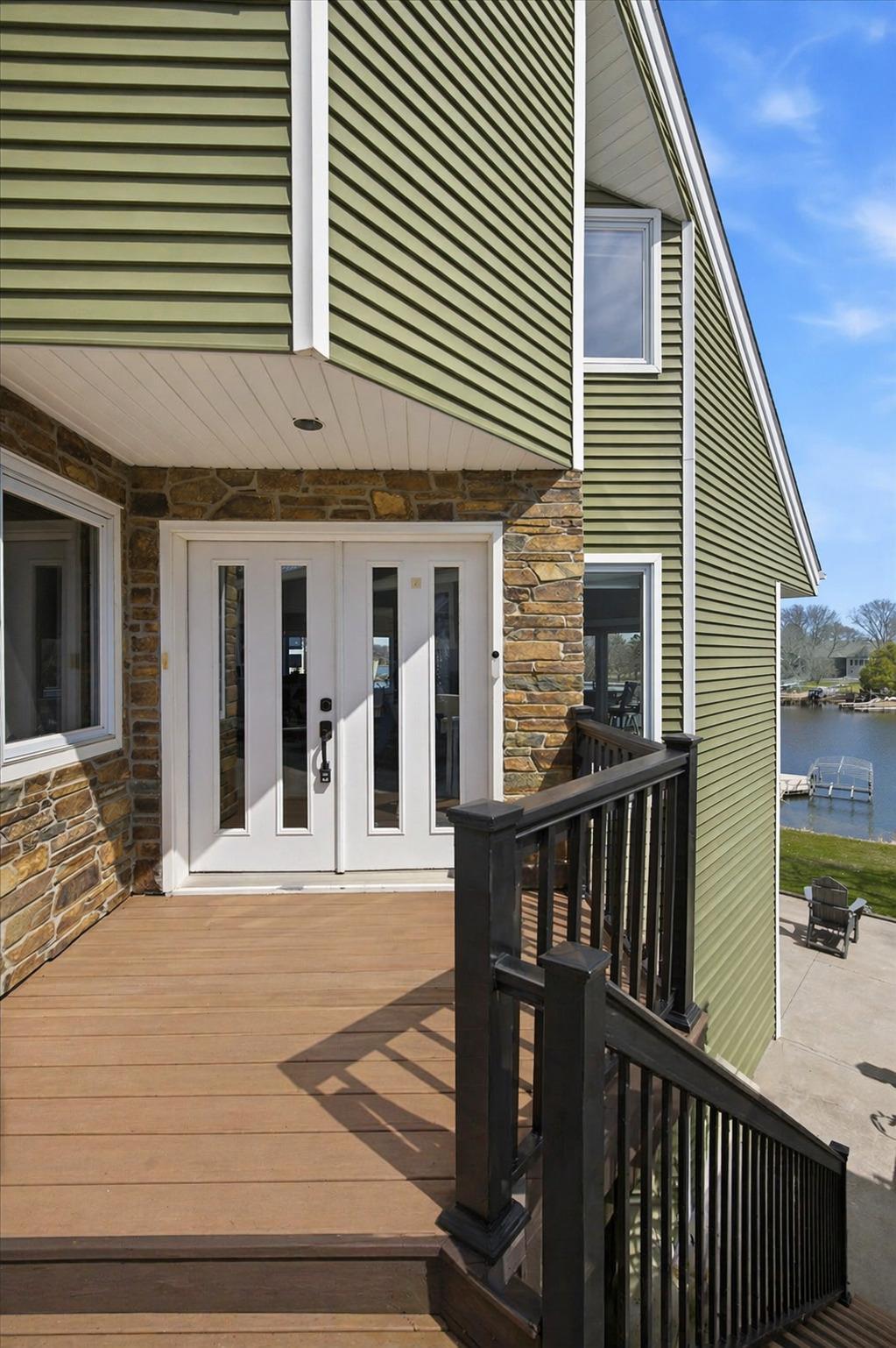 Prior Lake, Minnesota, 55372, United States, 4 Bedrooms Bedrooms, ,3 BathroomsBathrooms,Residential,Active,2035642