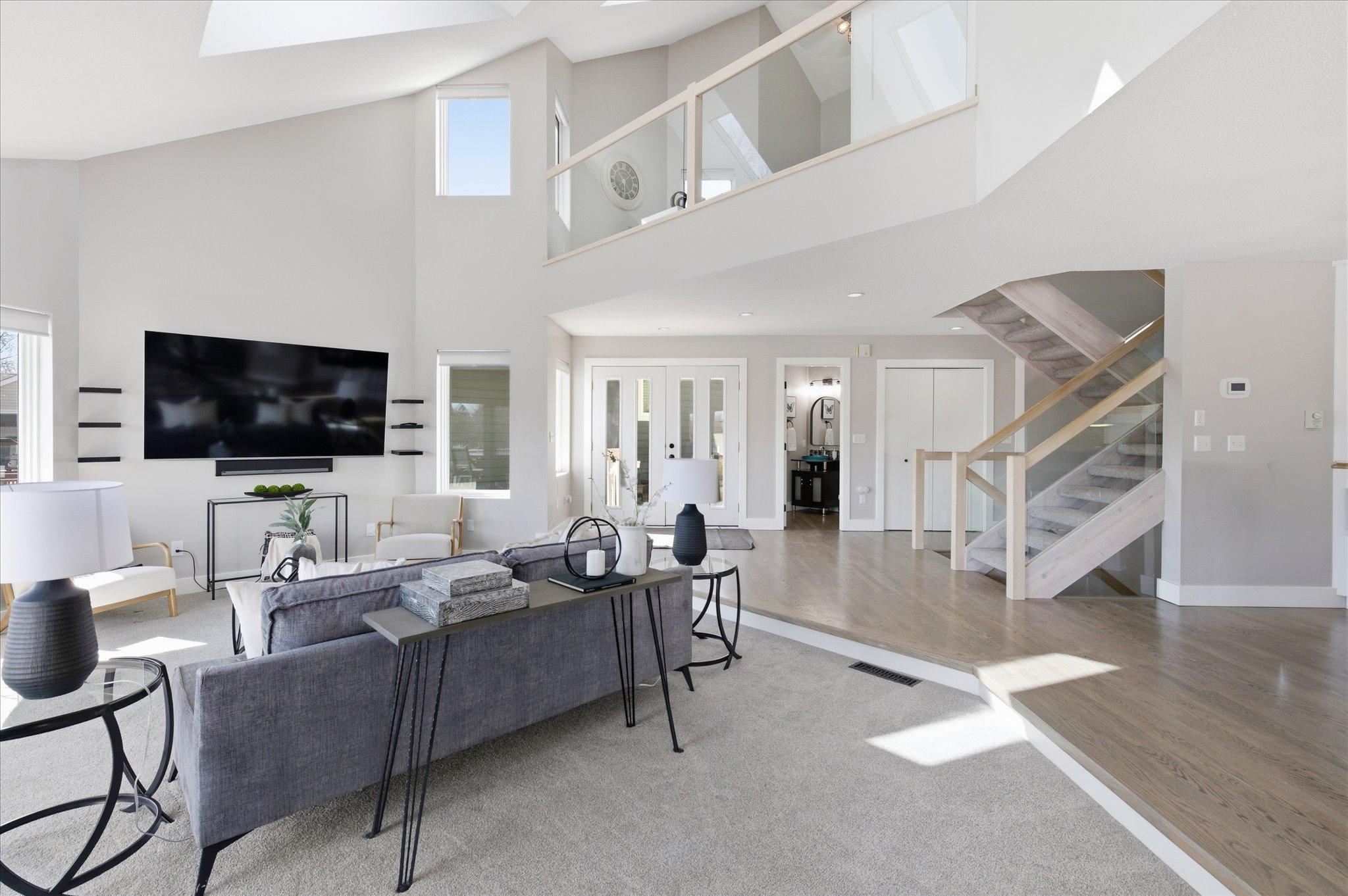 Prior Lake, Minnesota, 55372, United States, 4 Bedrooms Bedrooms, ,3 BathroomsBathrooms,Residential,Active,2035642