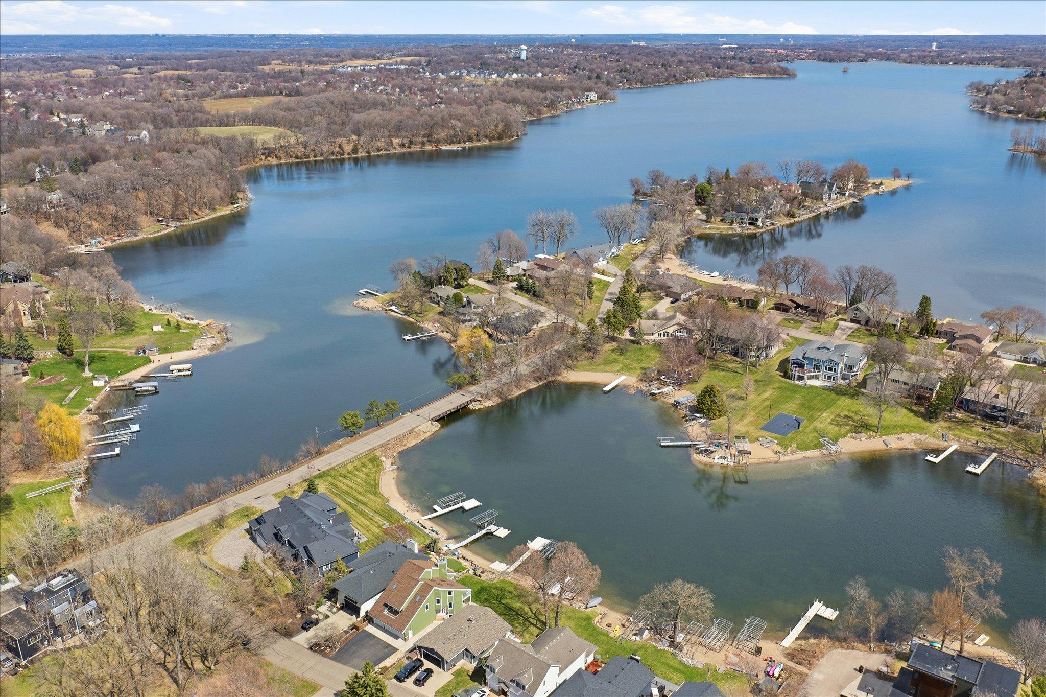 Prior Lake, Minnesota, 55372, United States, 4 Bedrooms Bedrooms, ,3 BathroomsBathrooms,Residential,Active,2035642