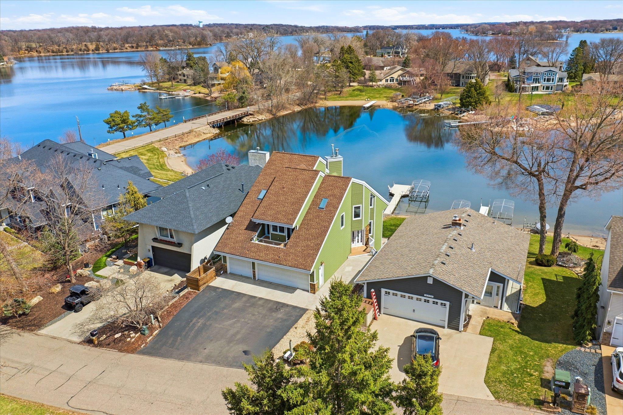 Prior Lake, Minnesota, 55372, United States, 4 Bedrooms Bedrooms, ,3 BathroomsBathrooms,Residential,Active,2035642