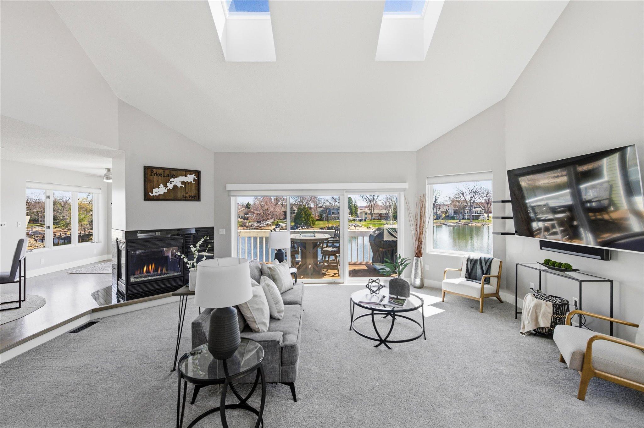 Prior Lake, Minnesota, 55372, United States, 4 Bedrooms Bedrooms, ,3 BathroomsBathrooms,Residential,Active,2035642