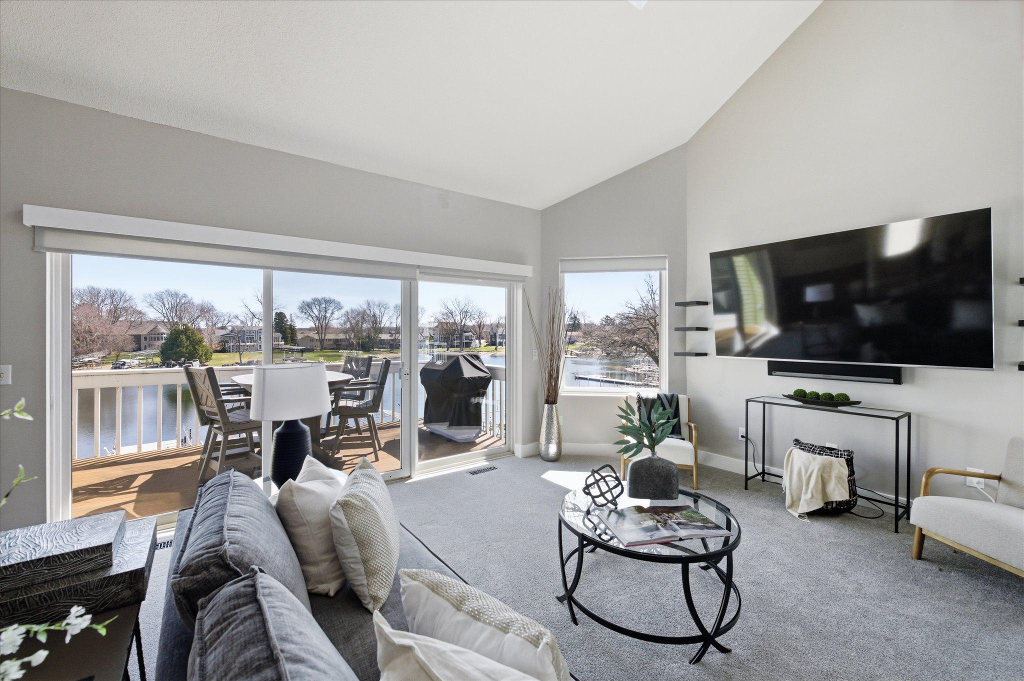 Prior Lake, Minnesota, 55372, United States, 4 Bedrooms Bedrooms, ,3 BathroomsBathrooms,Residential,Active,2035642