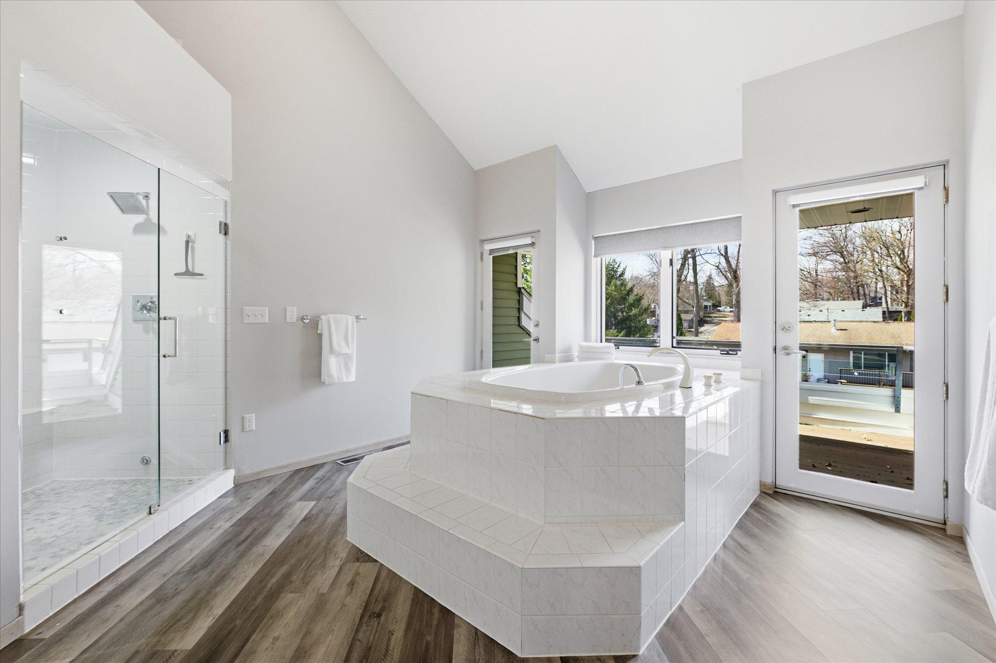 Prior Lake, Minnesota, 55372, United States, 4 Bedrooms Bedrooms, ,3 BathroomsBathrooms,Residential,Active,2035642