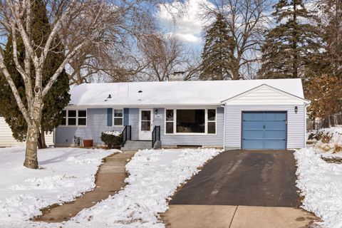 1947 Yorkshire Court Saint Paul MN 55116