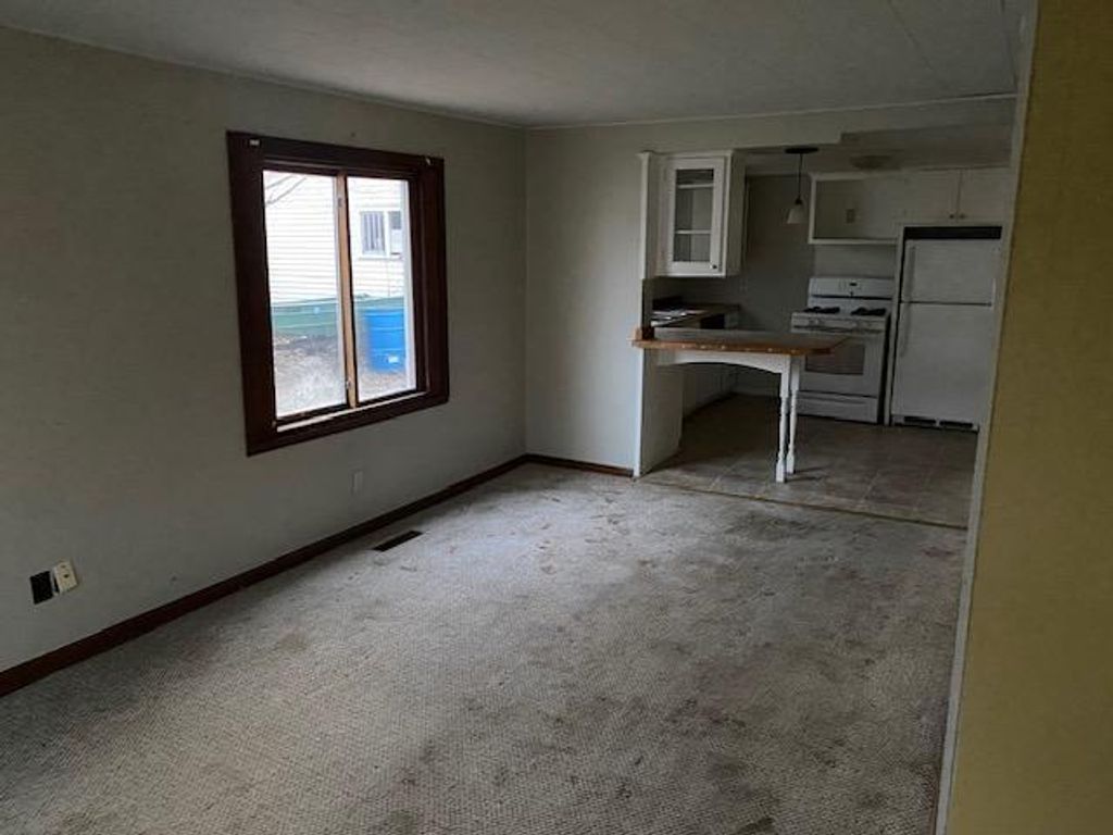 Photo of 321 S Main Street, Lake Crystal, MN 56055 (MLS # 7055119)