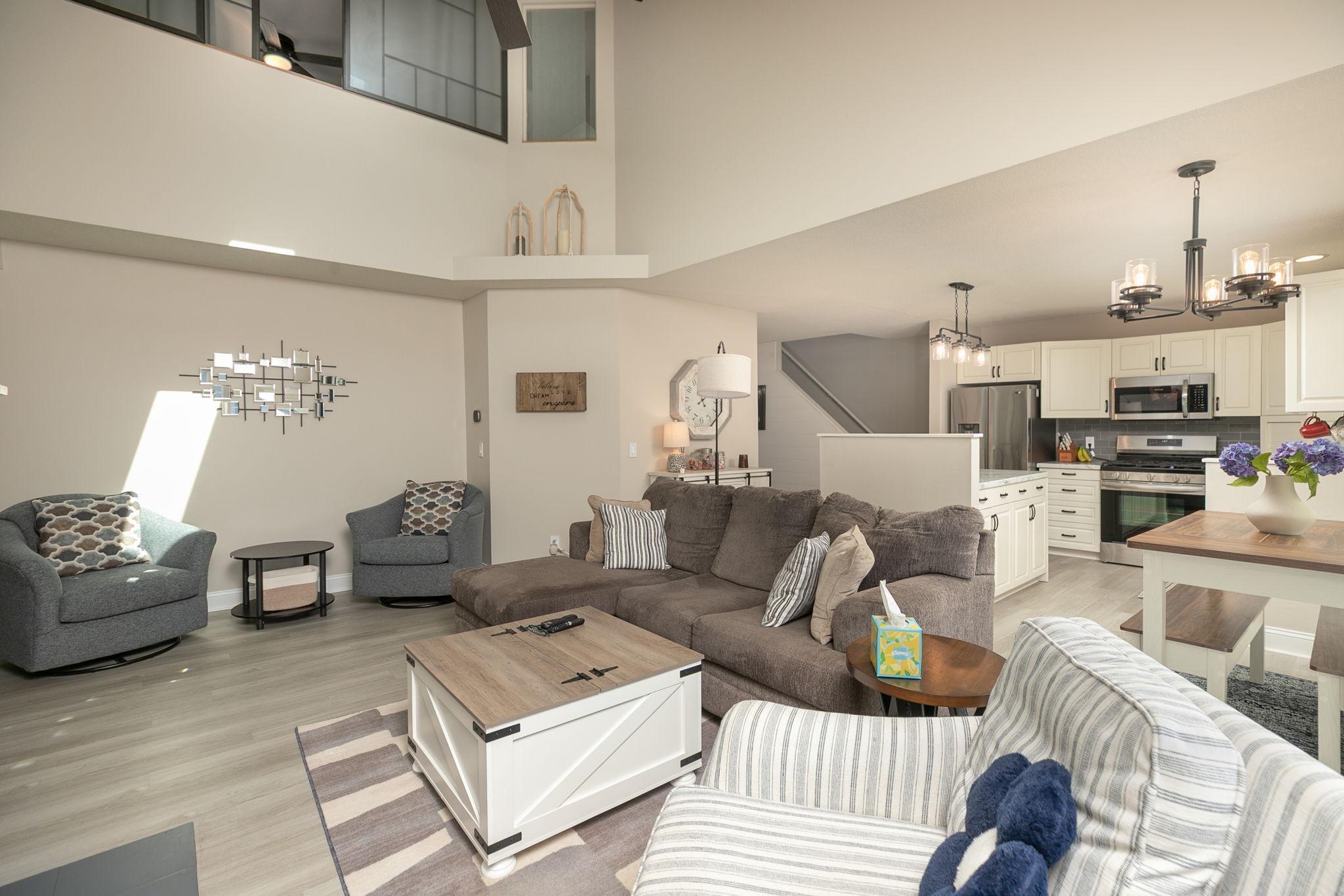 2811 Riverwood Lane NW