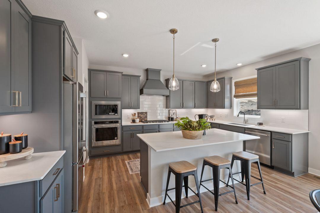2083 Kestrel Drive