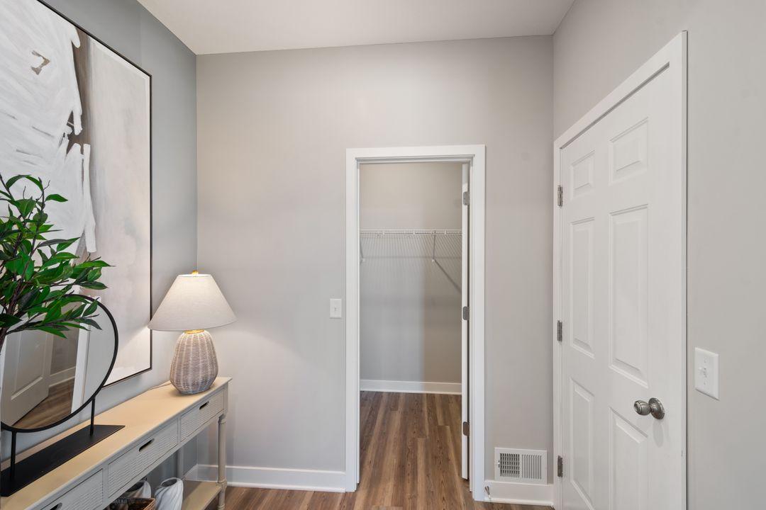 2083 Kestrel Drive
