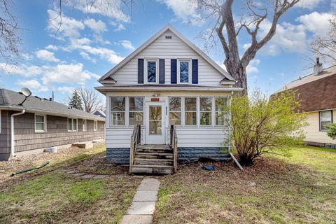1040 26th Avenue SE Minneapolis MN 55414