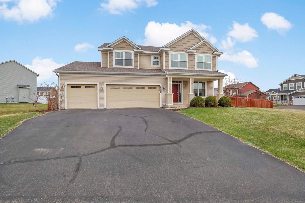 Photo of 20003 Fern Glen Lane N, Forest Lake, MN 55025 (MLS # 7056461)