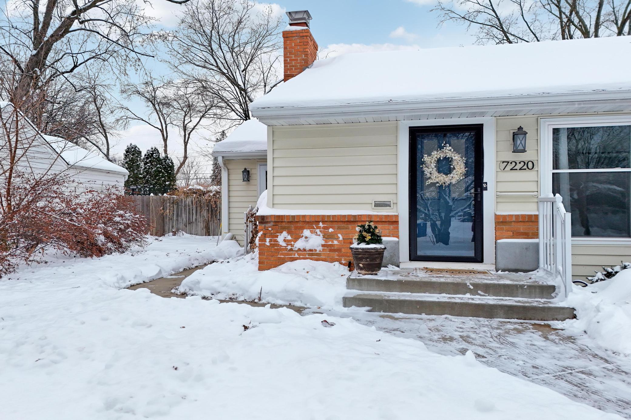 7220 Knox Avenue S