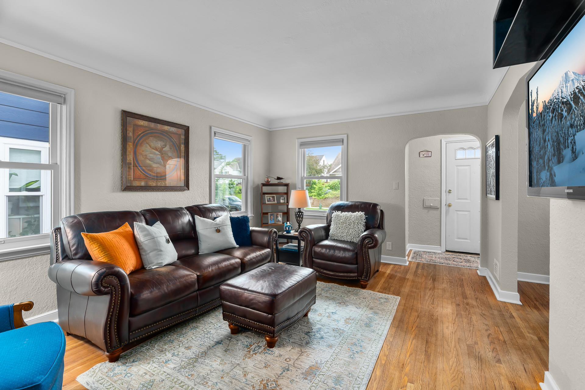 1261 Eleanor Avenue