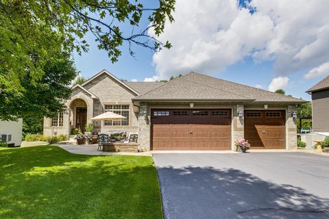 1559 Stoneybrook Drive Lino Lakes MN 55038