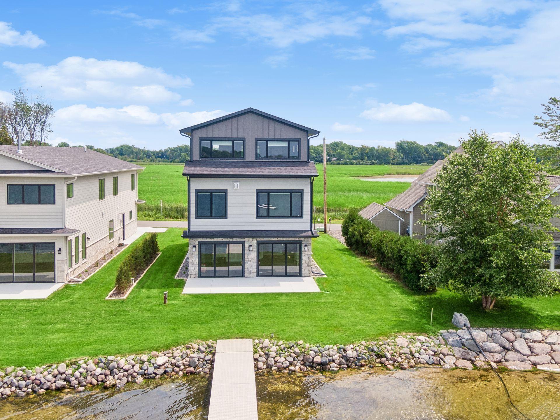 3800 Enchanted Lane