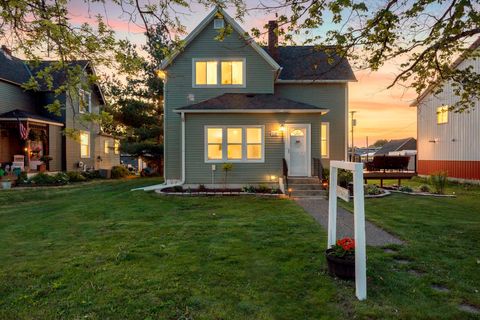 Photo of 218 1st Street S, Nerstrand, MN 55053 (MLS # 7079873)