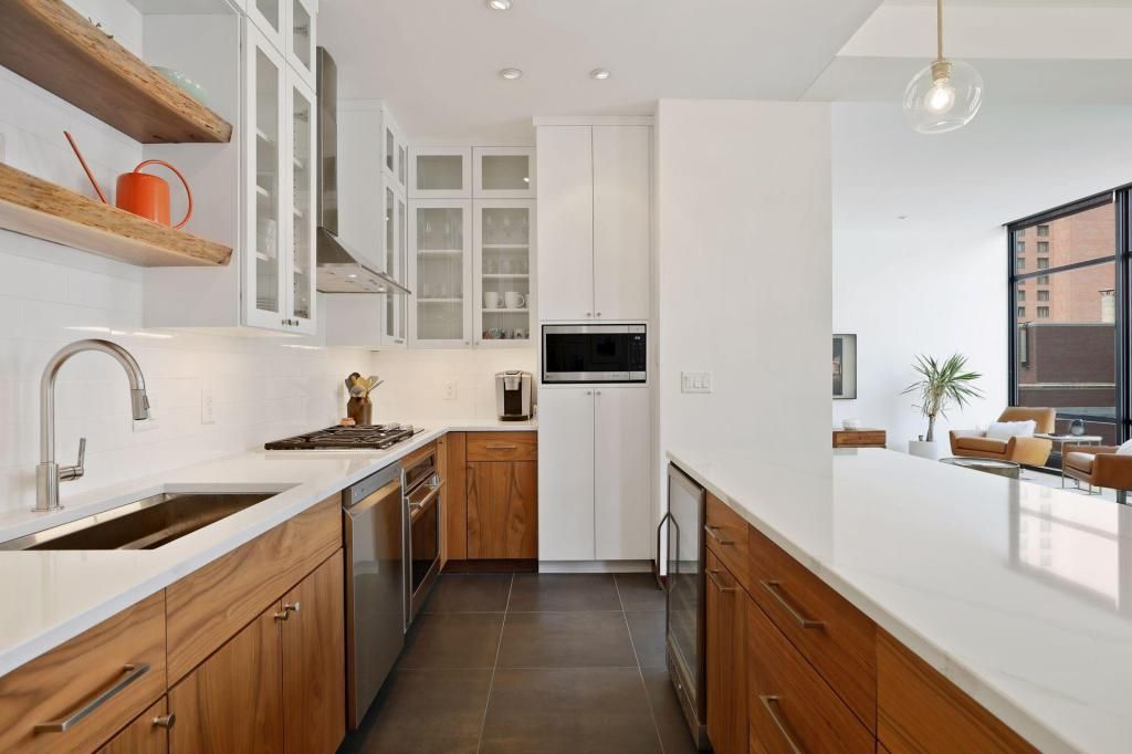 Photo of 201 S 11th St St #530, Minneapolis, MN 55403 (MLS # 7015192)