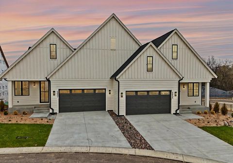 5655 Buffington Lane Shorewood MN 55331