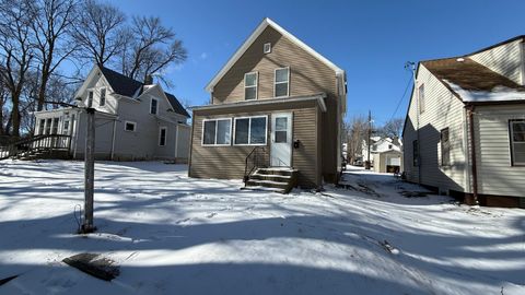 Photo of 115 N 8th Street, Montevideo, MN 56265 (MLS # 7025368)