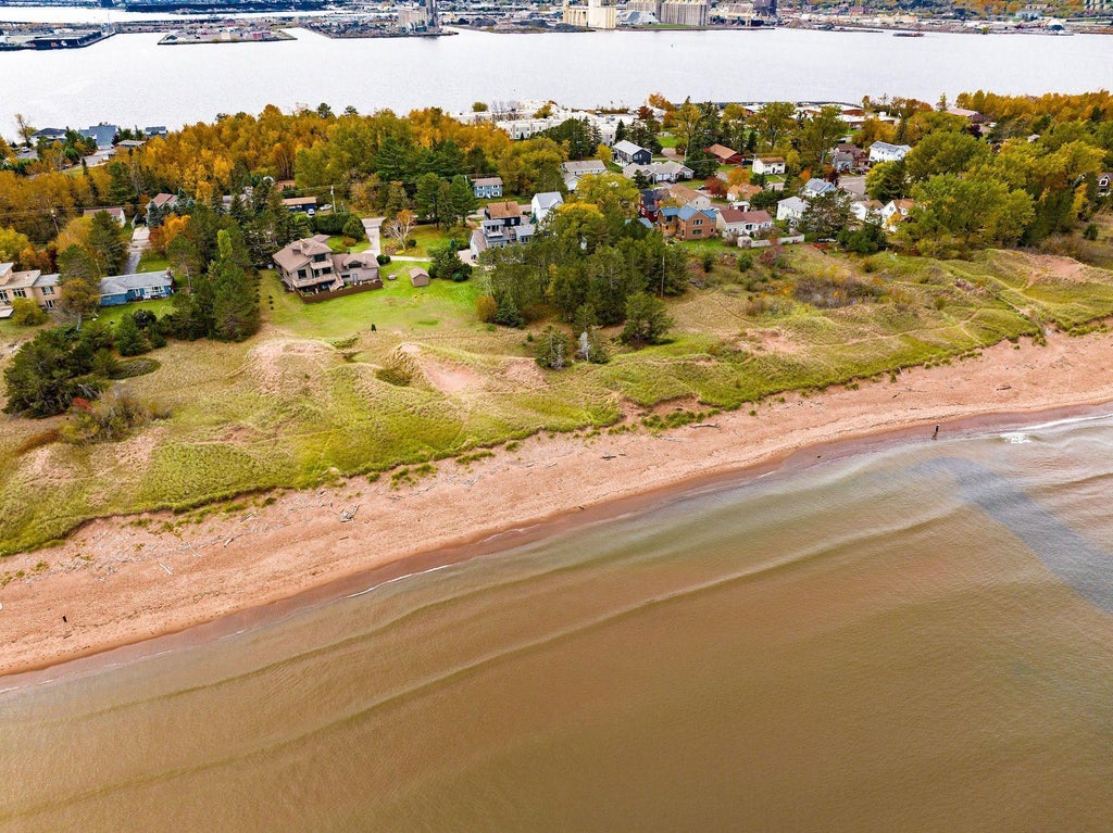 Photo of 1700 Minnesota Avenue, Duluth, MN 55802 (MLS # 7165005)