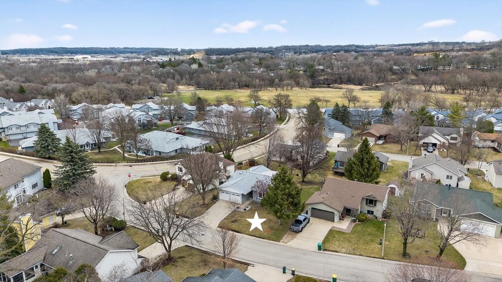 Photo of 2636 Westridge Lane NW, Rochester, MN 55901 (MLS # 7049232)