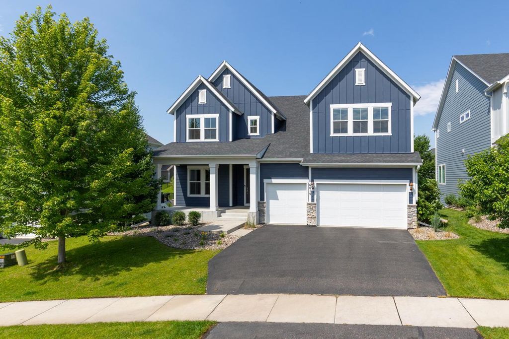 Photo of 6015 Jewel Lane N, Plymouth, MN 55446 (MLS # 7106071)