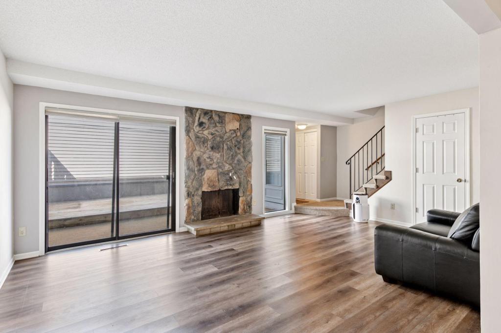 1252 Trailwood S