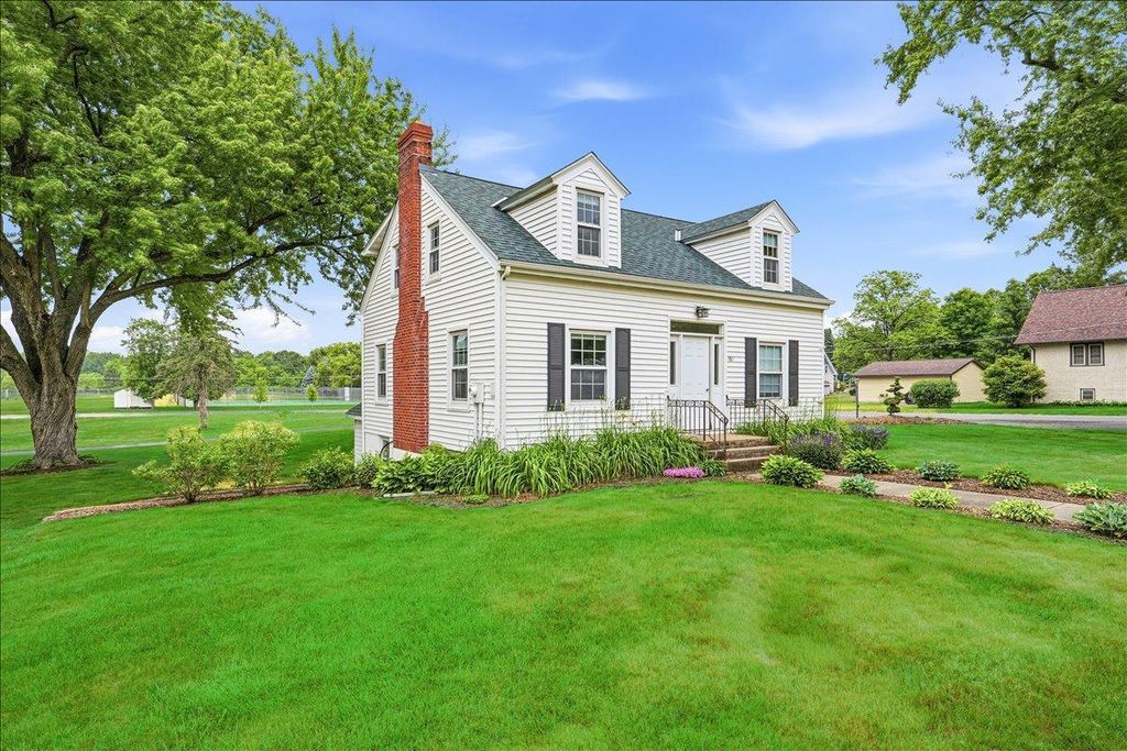 Photo of 103 W 1st Street ST, Dresser, WI 54009 (MLS # 7085567)