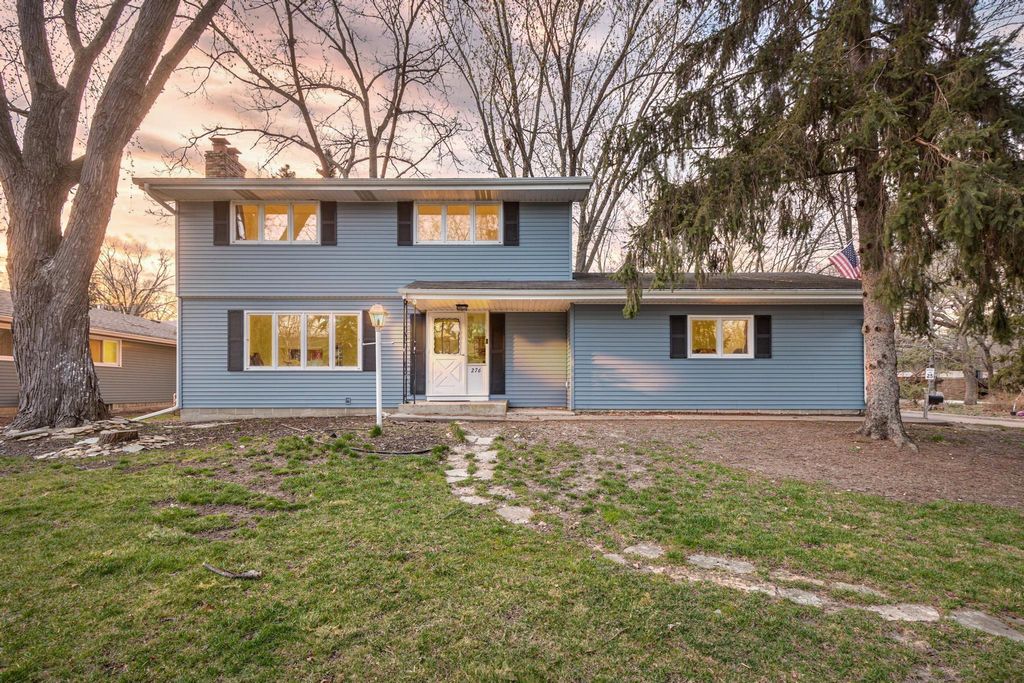 Photo of 276 14th Avenue NW, New Brighton, MN 55112 (MLS # 7058876)