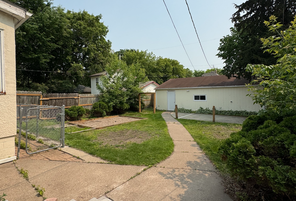 1002 Marshall Avenue